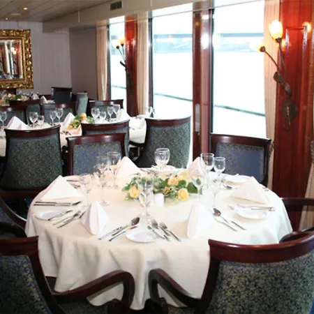 Hotelships Holland - Messe Hotelboat 4* Köln