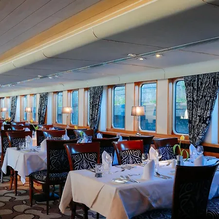 Hotelships Holland 4*